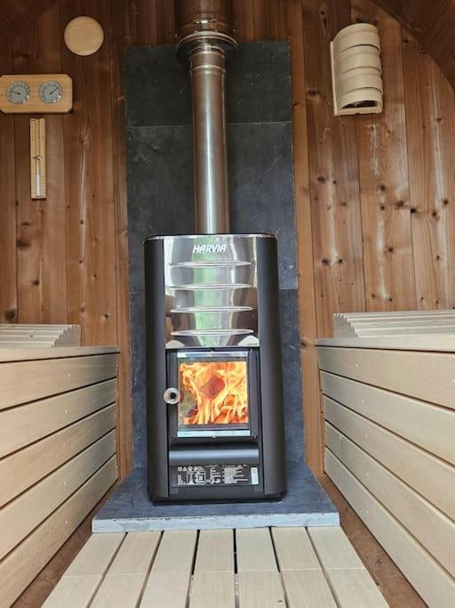 Camper Met Sauna En Zwembad In De Rand Van De Vlaamse Ardennen Hotel Haaltert Exterior foto